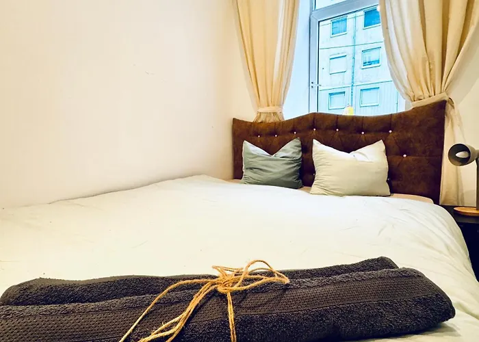 Cozy Apartment, 10-min To Matzleinsdorfer Platz Apartment